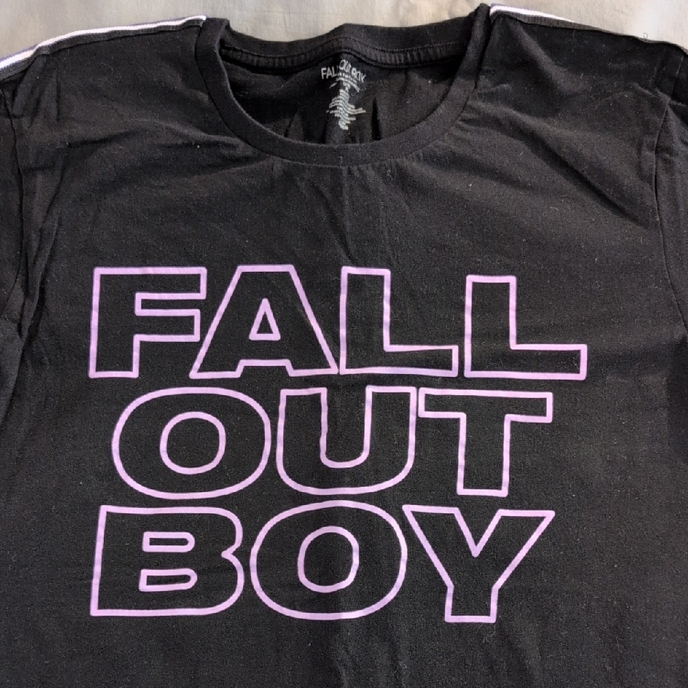 Fall Out Boy Mania Concert Tee - Size XL
